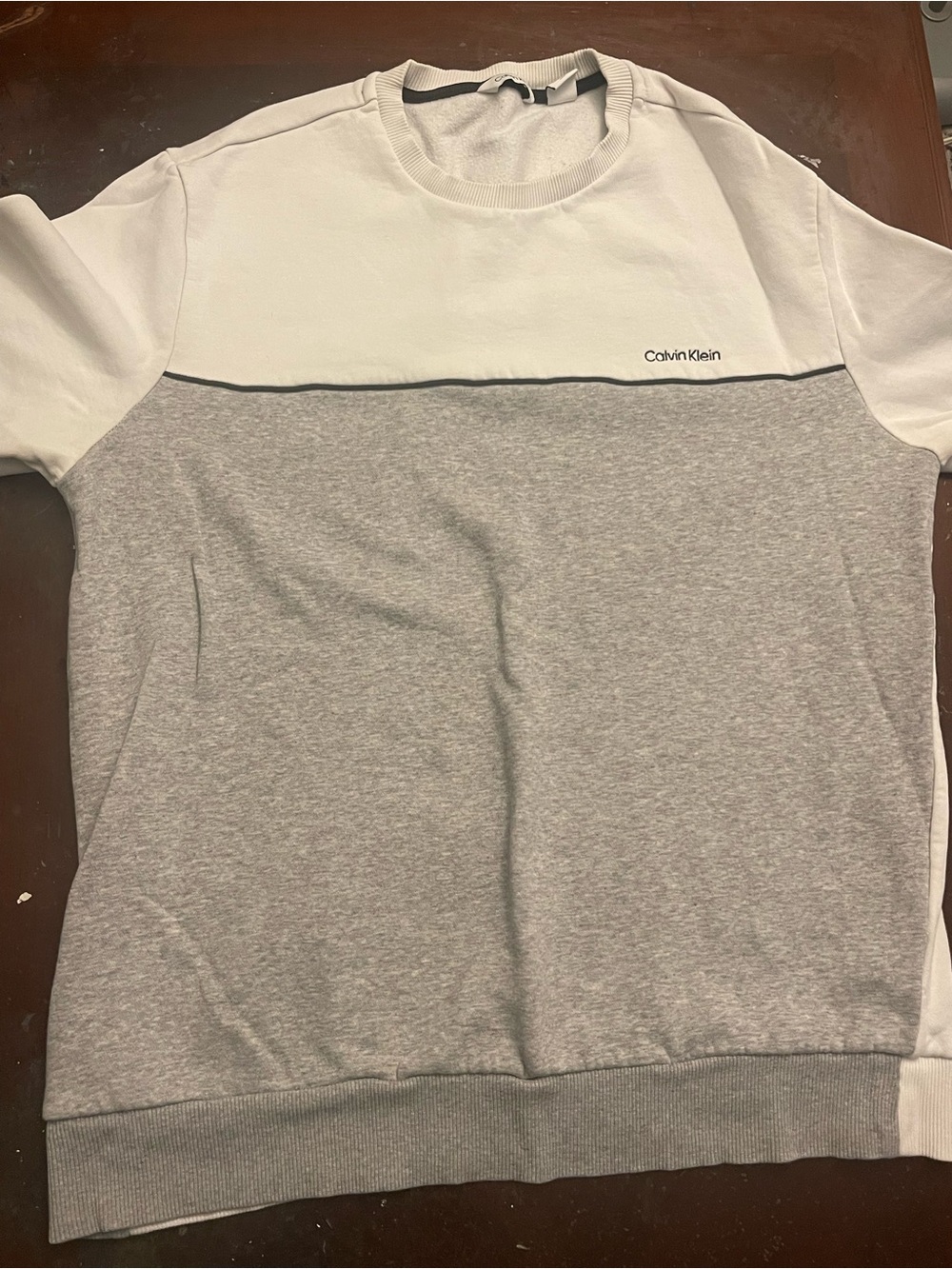Calvin Klein Men’s Large Colorblock Crewneck Sweatshirt Gray White Fleece Logo